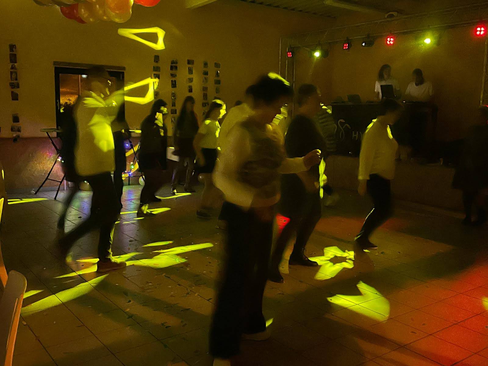 Prestation DJ Hydrae pour événement privé ou professionnel dans les Ardennes Marne Meuse – ambiance 4